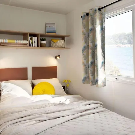 La Baie Des Voiles Campsite 3*