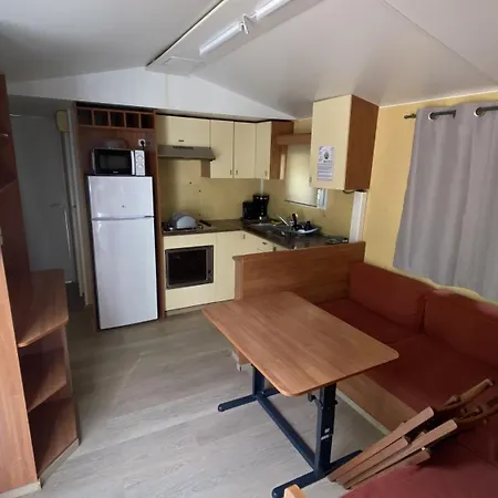 Campsite La Baie Des Voiles 3*