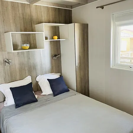 Porto-vecchio La Baie Des Voiles * Porto-Vecchio (Corsica)