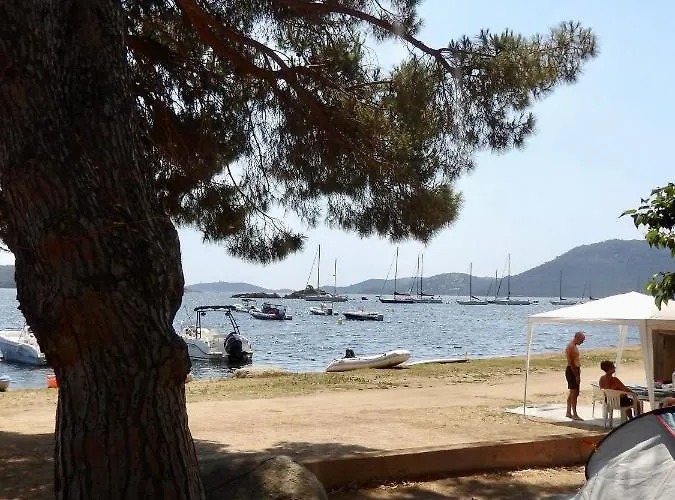 木屋 La Baie Des Voiles *