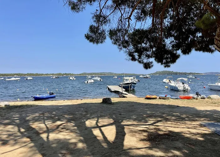 La Baie Des Voiles 维琪奥港