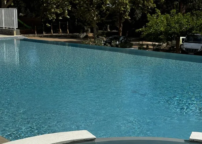 Porto-vecchio La Baie Des Voiles * Porto-Vecchio (Corsica)