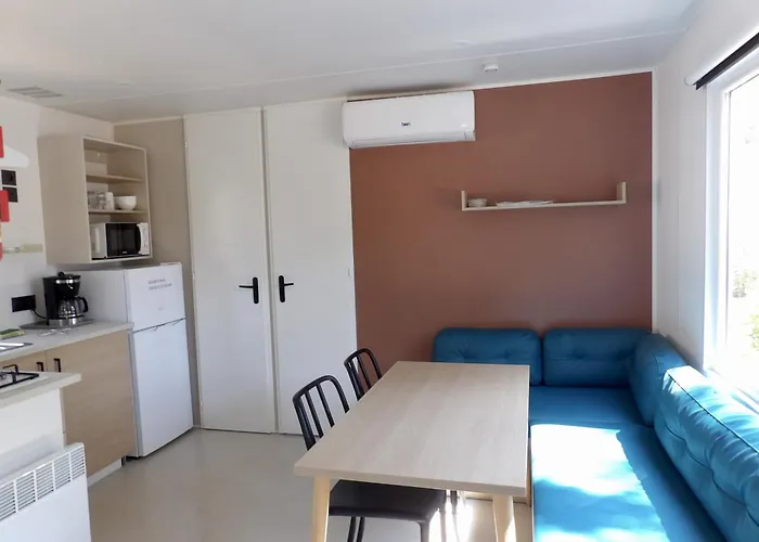 Porto-vecchio La Baie Des Voiles * Porto-Vecchio (Corsica)