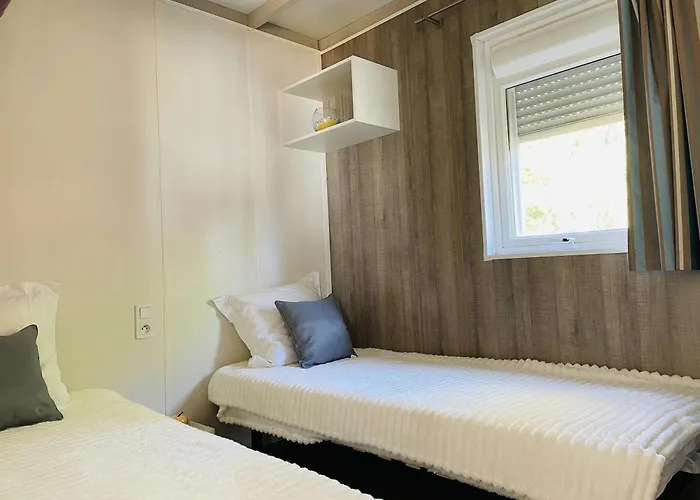 Porto-vecchio La Baie Des Voiles * Porto-Vecchio (Corsica)